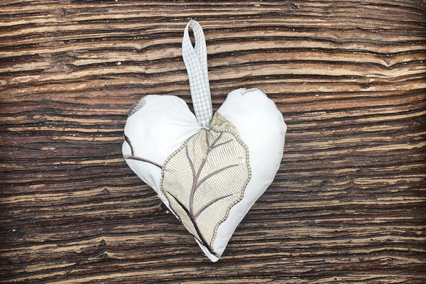 Handmade Lavender Heart - Green Leaf